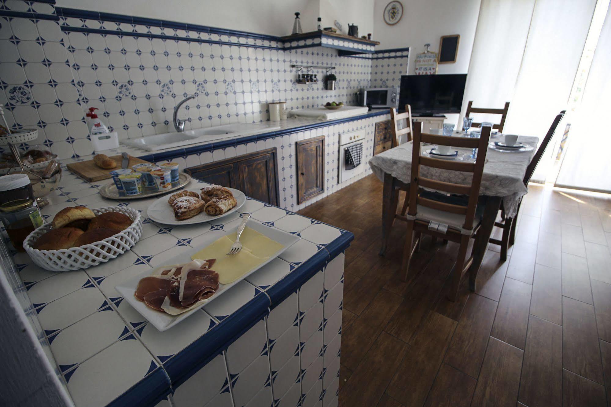 B&B Via Dei Templi Αγκριτζέντο Εξωτερικό φωτογραφία